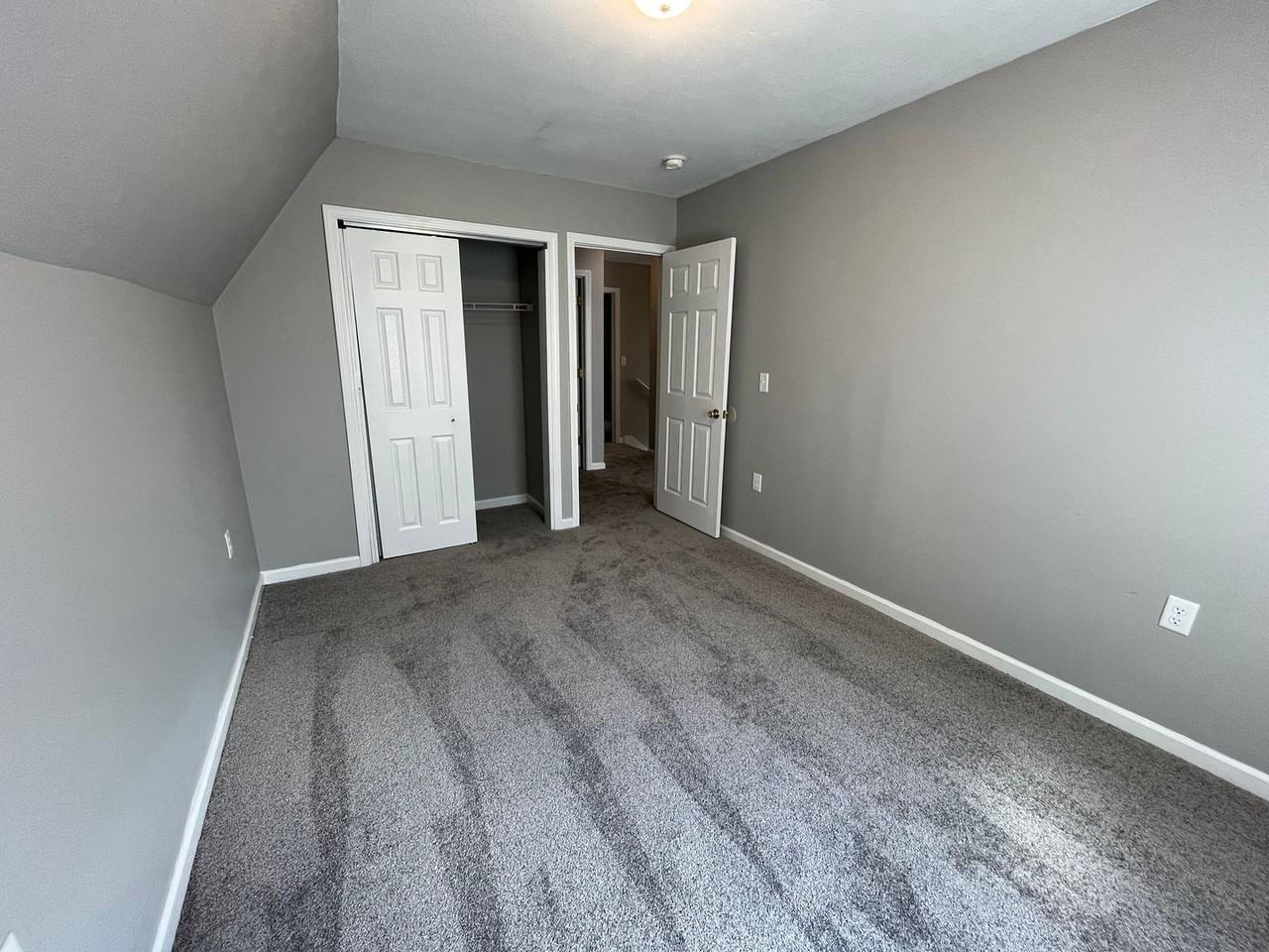 328 S Yellow Springs St - Photo 6 of 13
