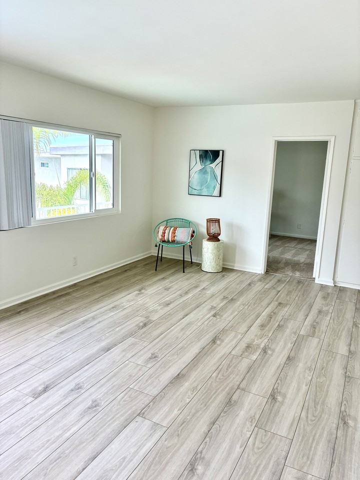 5808 S Pacific Coast Hwy #17 - Photo 2 of 13