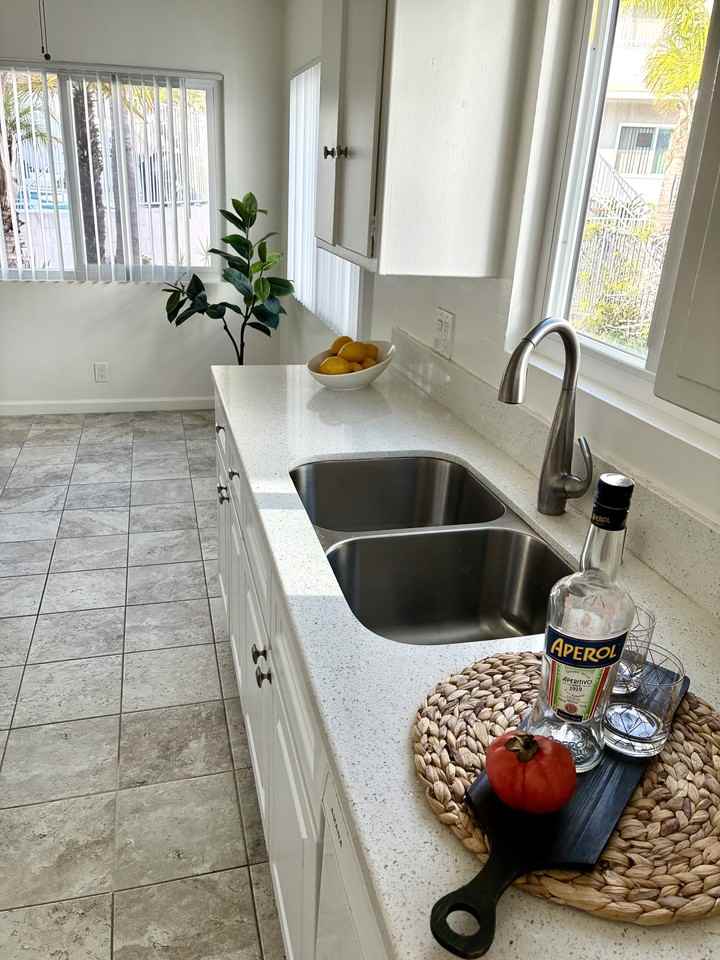 5808 S Pacific Coast Hwy #1 - Photo 7 of 12