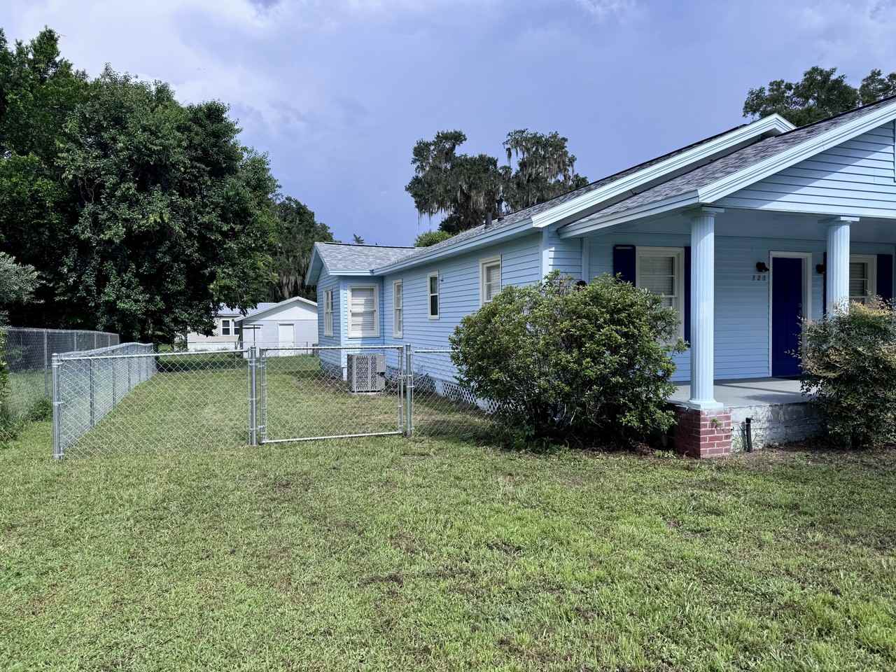 123 Se 1st St #NA - Photo 4 of 17