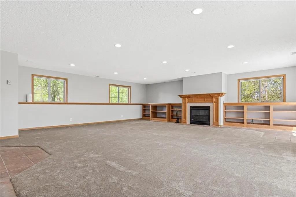 8691 Edison St Ne #NA - Photo 4 of 25