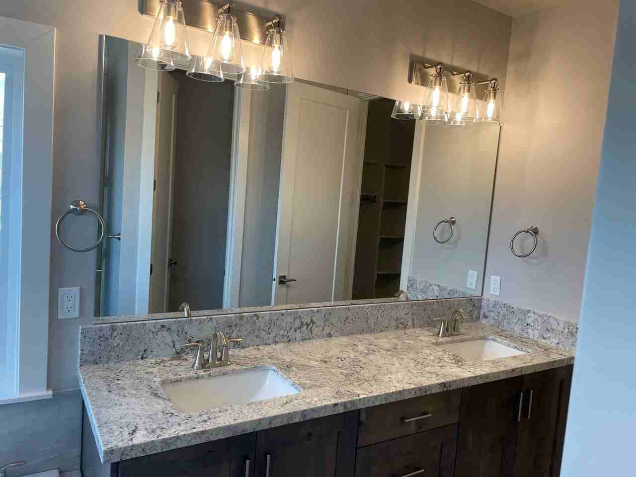 1354 E 670 N #NA - Photo 7 of 17