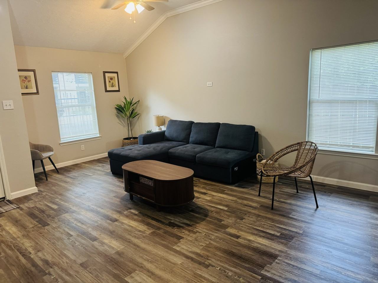 1413 Miller St #NA - Photo 4 of 8