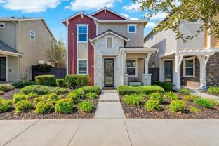 2717 N Cove Dr - Photo 1 of 1
