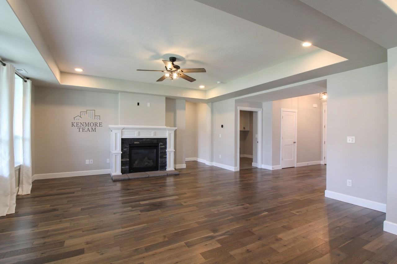 9813 Chinook Ct - Photo 7 of 20