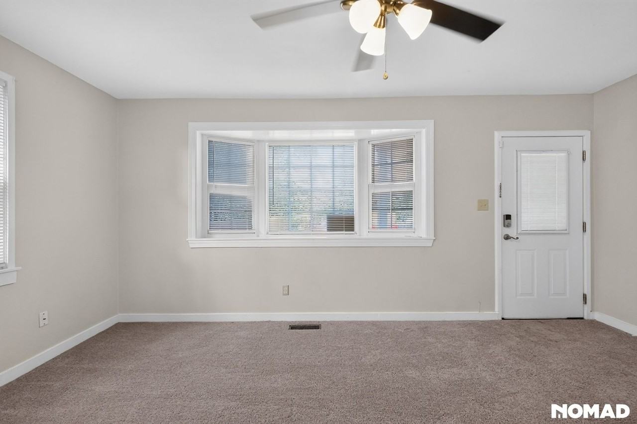 1718 Barton Chapel Rd - Photo 6 of 27
