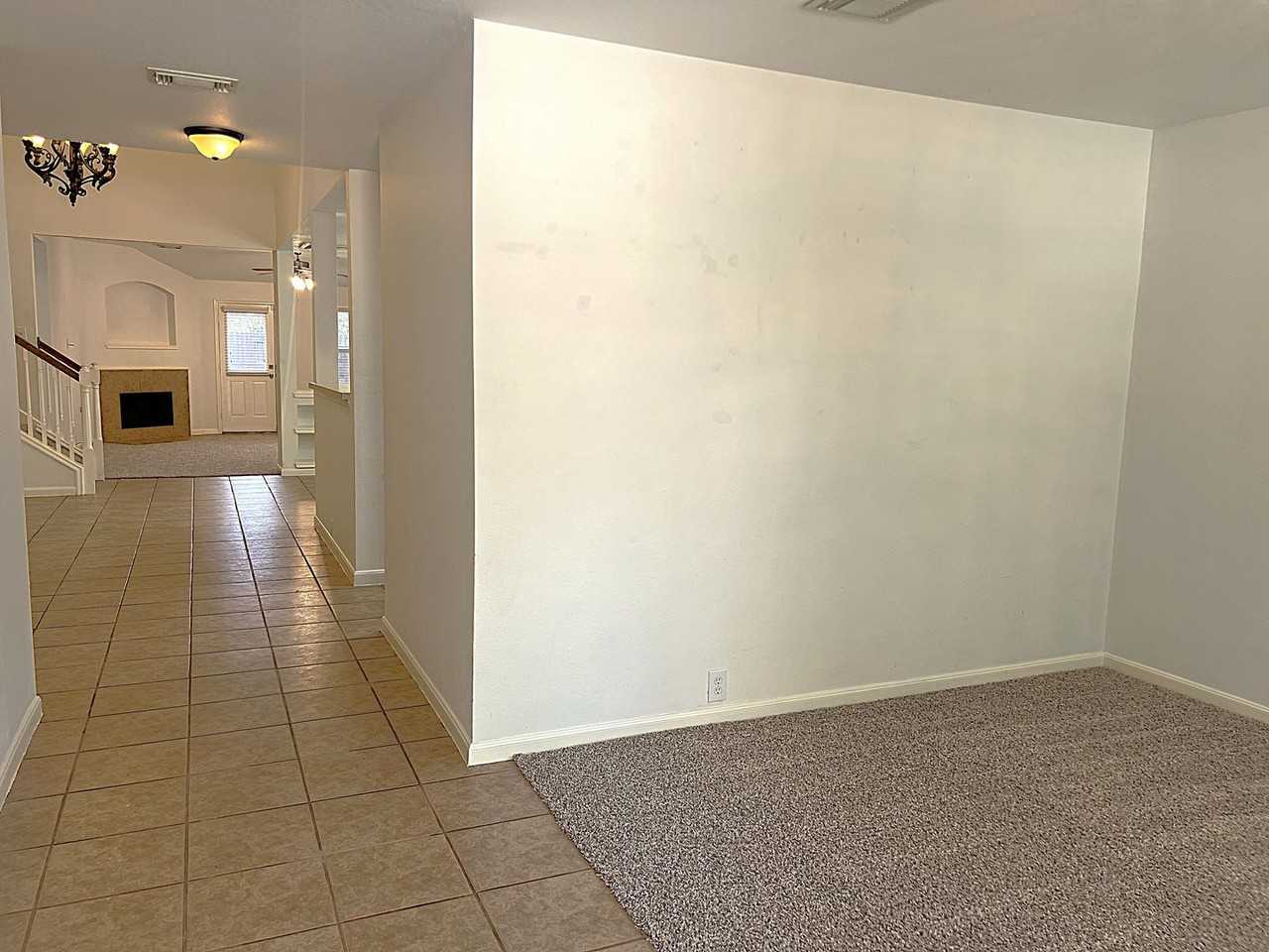 4714 Glencastle Ct - Photo 2 of 43