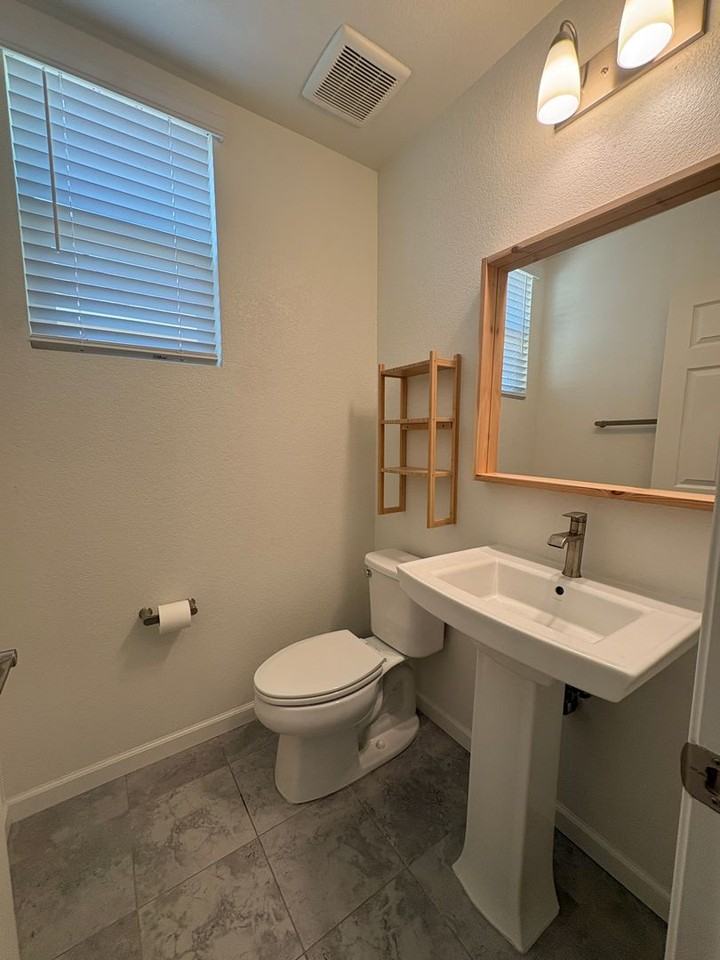 7976 Cobb St - Photo 6 of 18