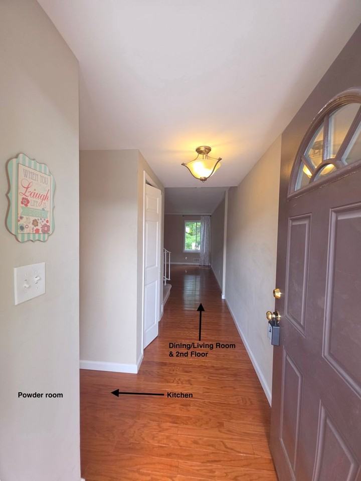 918 Merritt Dr - Photo 3 of 35