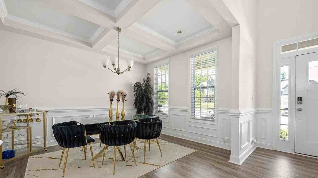 8137 Warford Little Rd - Photo 5 of 30