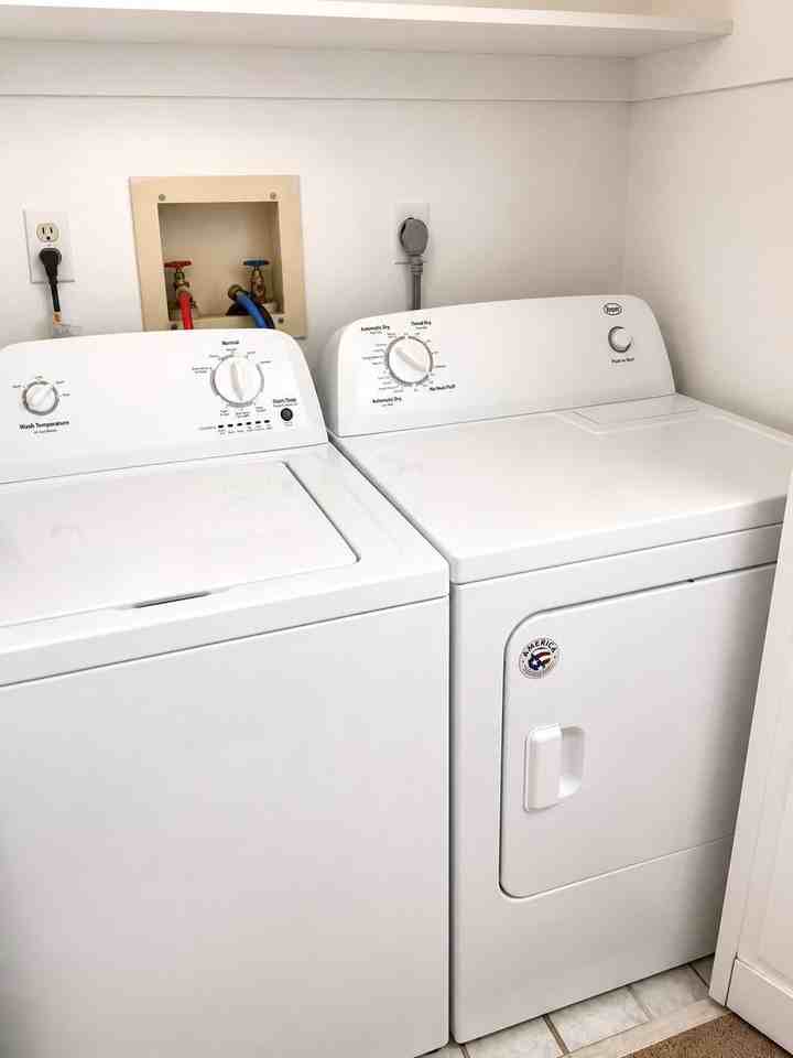 3236 Ryon Ct - Photo 6 of 9
