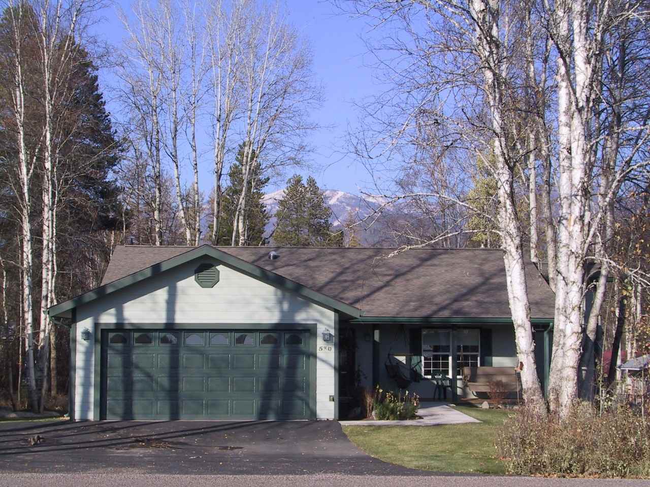 530 Glenwood Rd - Photo 2 of 13