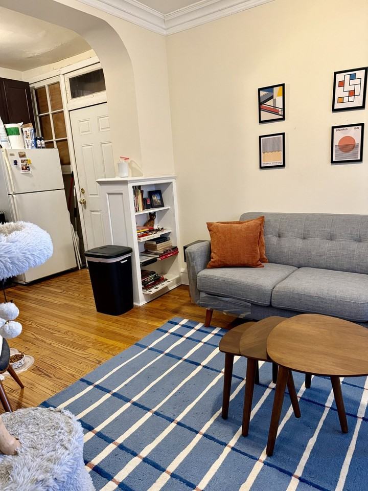 4423 W Fullerton Ave - Photo 3 of 9