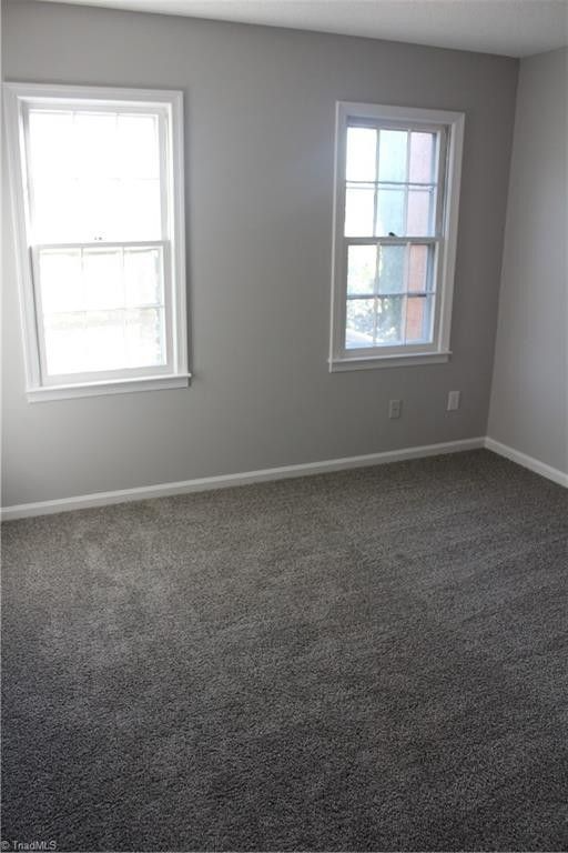 121 Charlestowne Cir - Photo 6 of 7