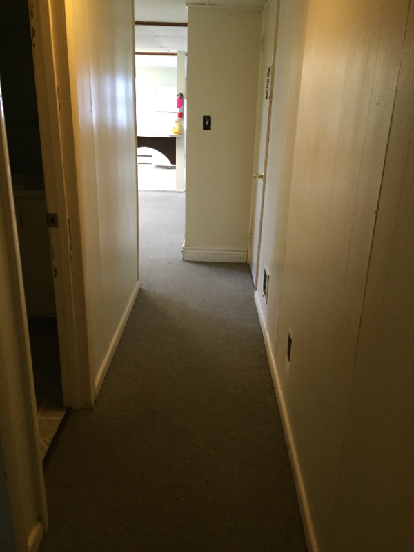 1372 E Pennsylvania Ave - Photo 5 of 10