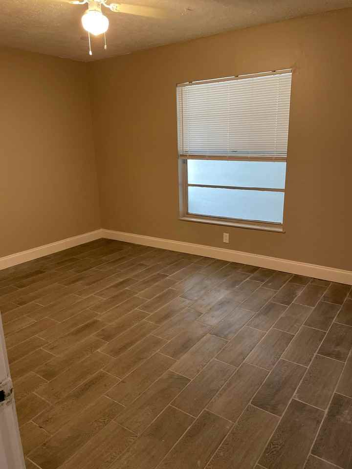 5330 Orange Ave - Photo 5 of 7