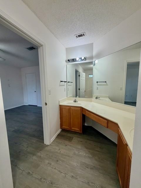 963 Claeven Cir #1 - Photo 7 of 13