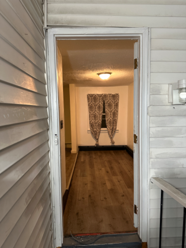428 Elm St #1R - Photo 5 of 25