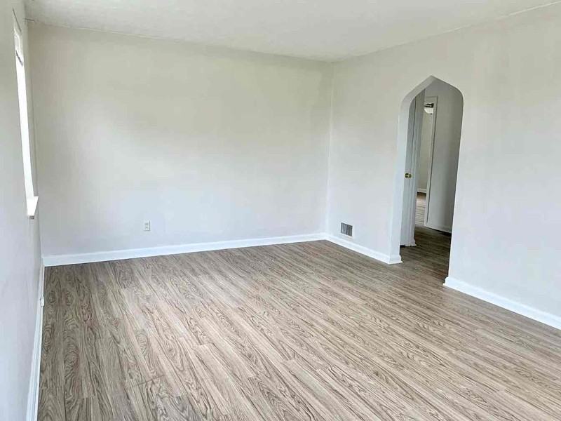 3845 Biehl Ave #1 - Photo 7 of 12