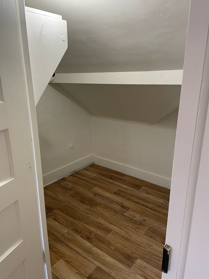 5345 Olmeda Ave #3 - Photo 4 of 10