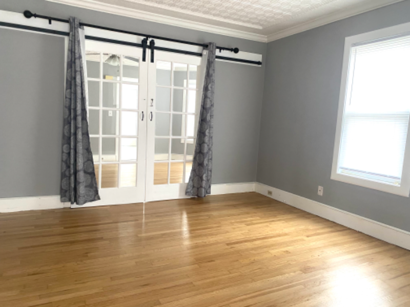 212 Pine St #2 - Photo 3 of 10
