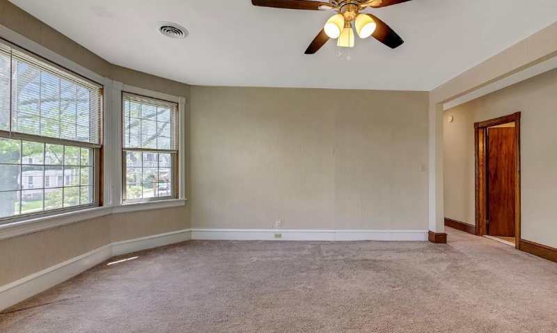 108 High St #2ndFL - Photo 4 of 11