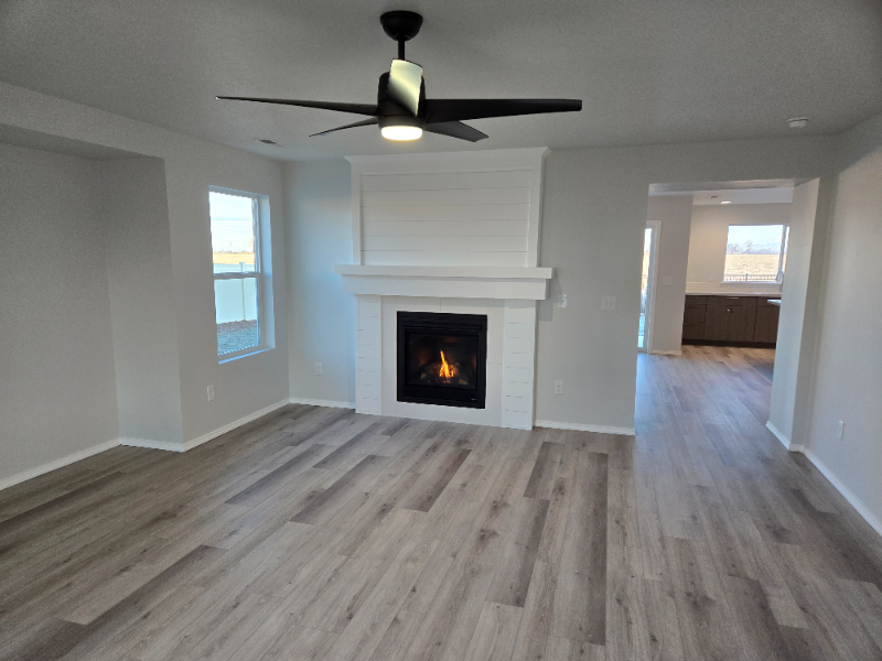 7478 E Shields Dr - Photo 4 of 7
