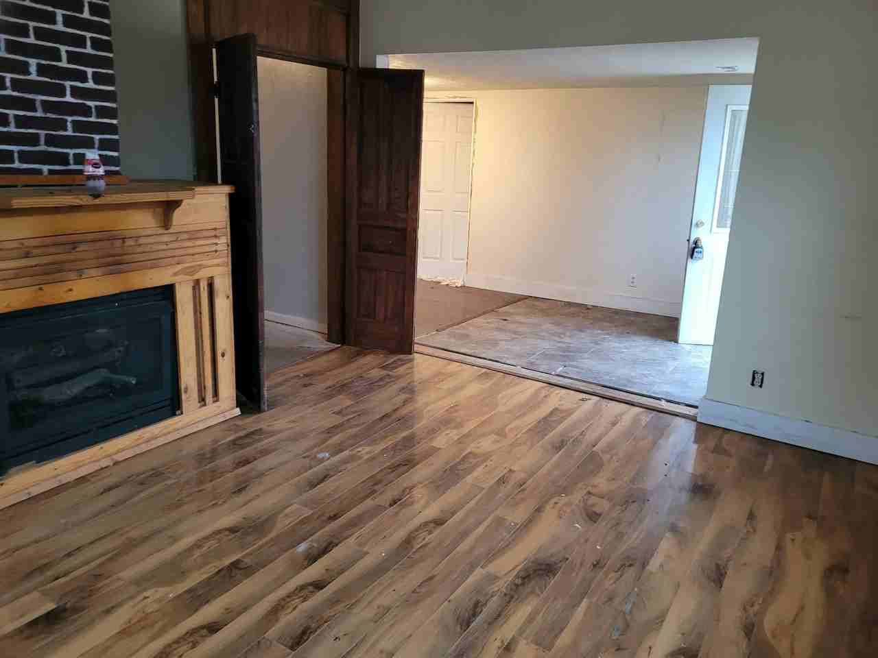 244 South Mann Avenue - Photo 4 of 7