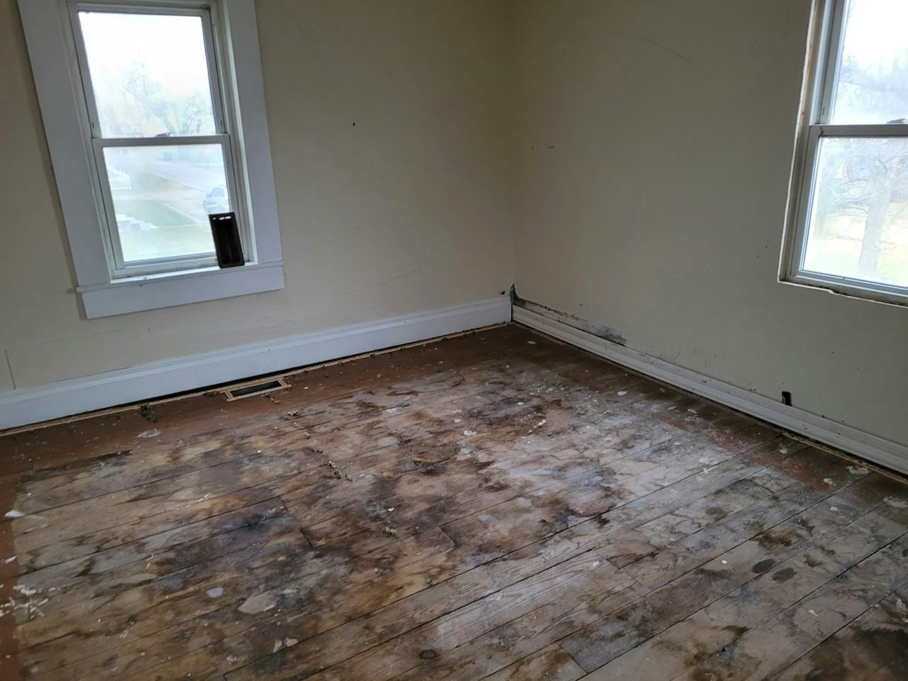 244 South Mann Avenue - Photo 7 of 7