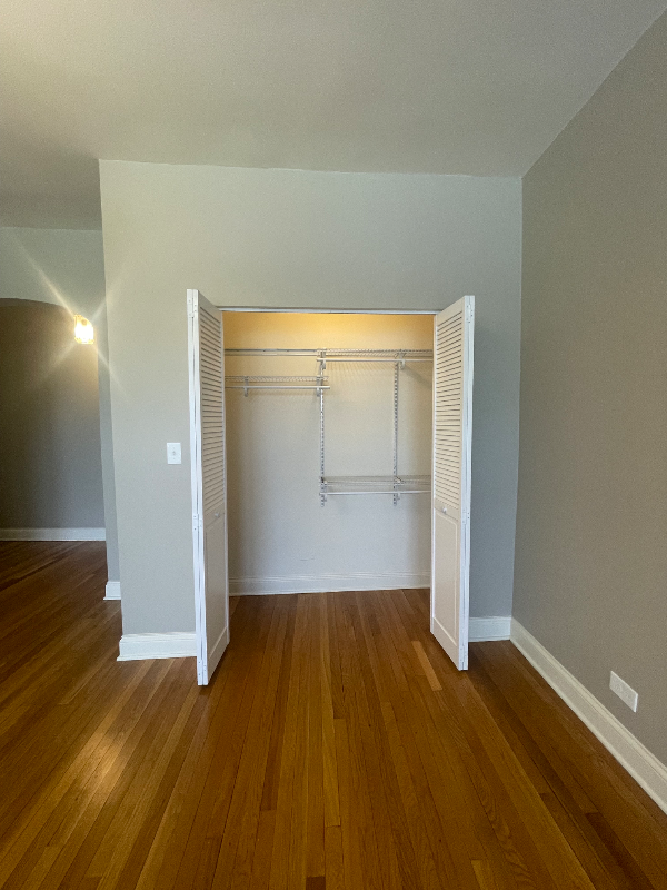 5115 S Drexel Ave #2F - Photo 5 of 20