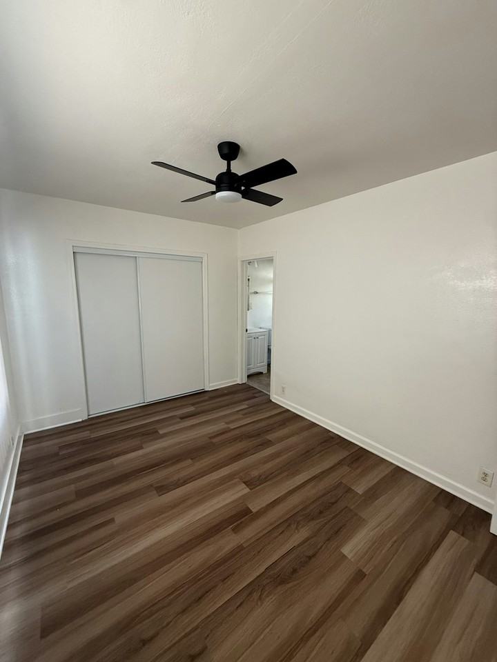 2751 East 14th Street, Unit 1 - Photo 7 of 12
