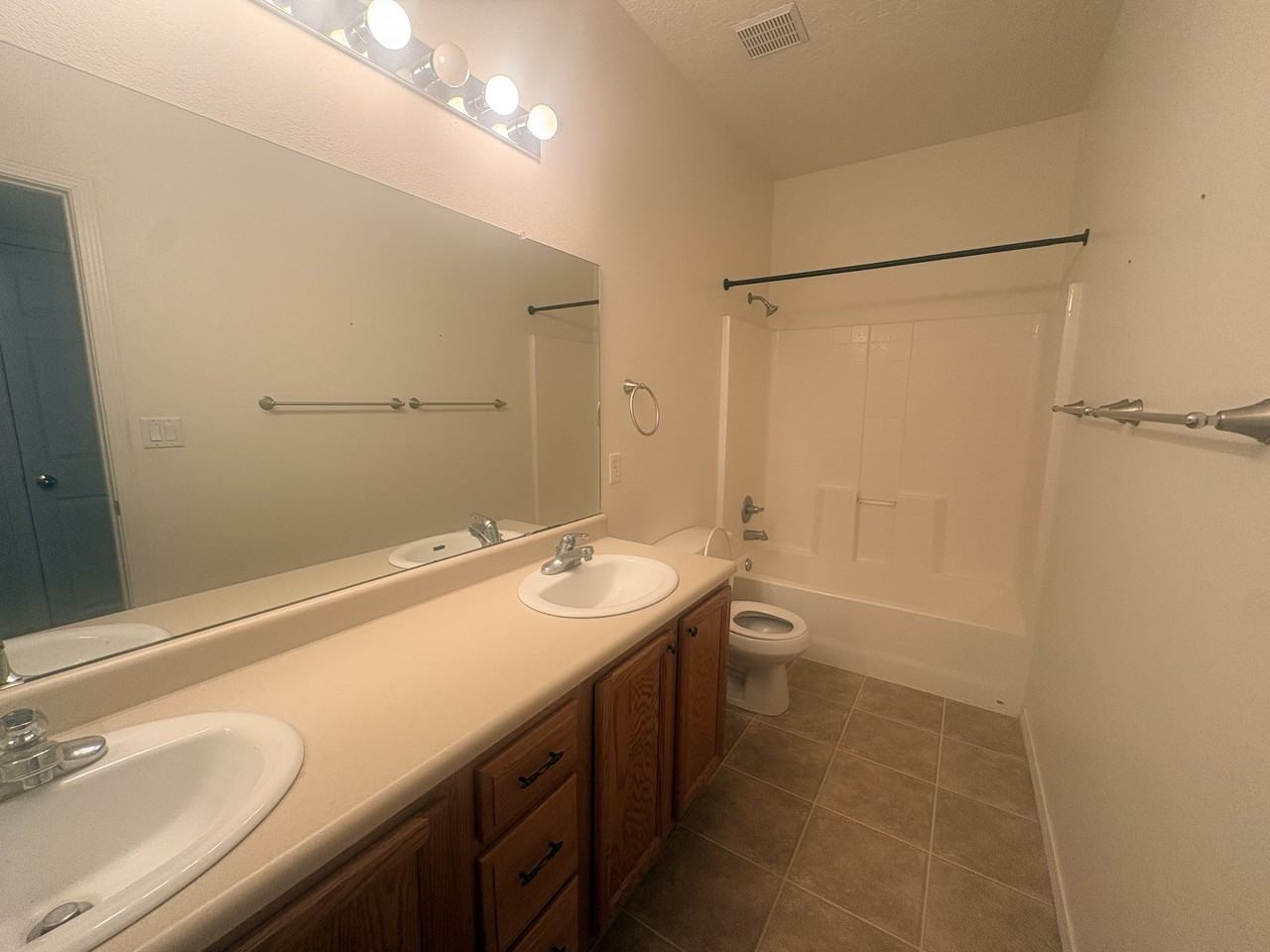 5425 Caballo Ct Ne #1 - Photo 7 of 22