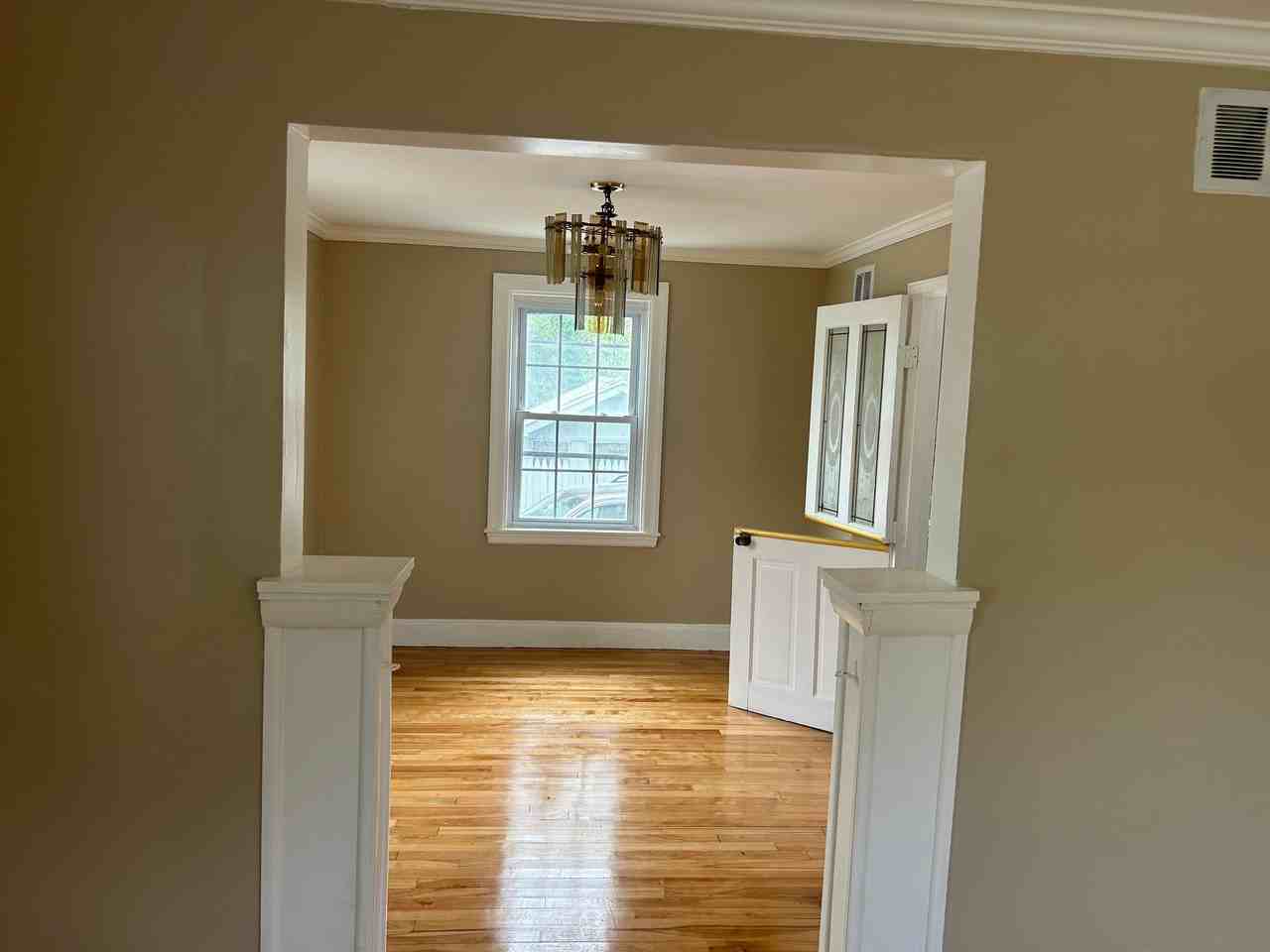 27 Southmere Rd #1 - Photo 6 of 9
