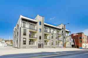 featured image of 5019 N Lincoln Ave