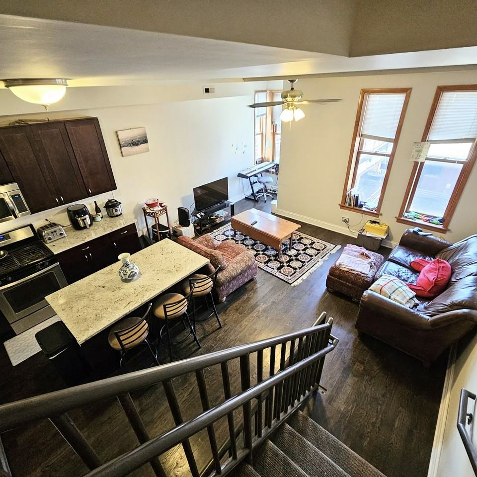 939 West Armitage Avenue, Unit B - Photo 5 of 20
