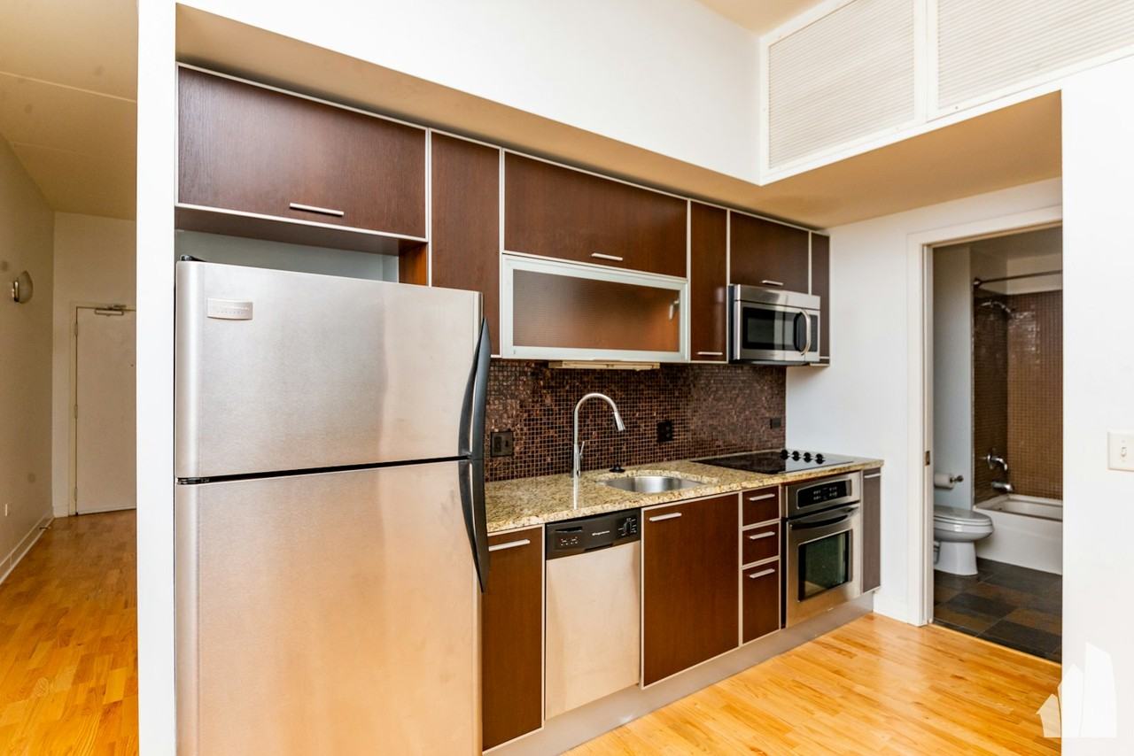 650 West Wayman Street, Unit 106c - Photo 2 of 12