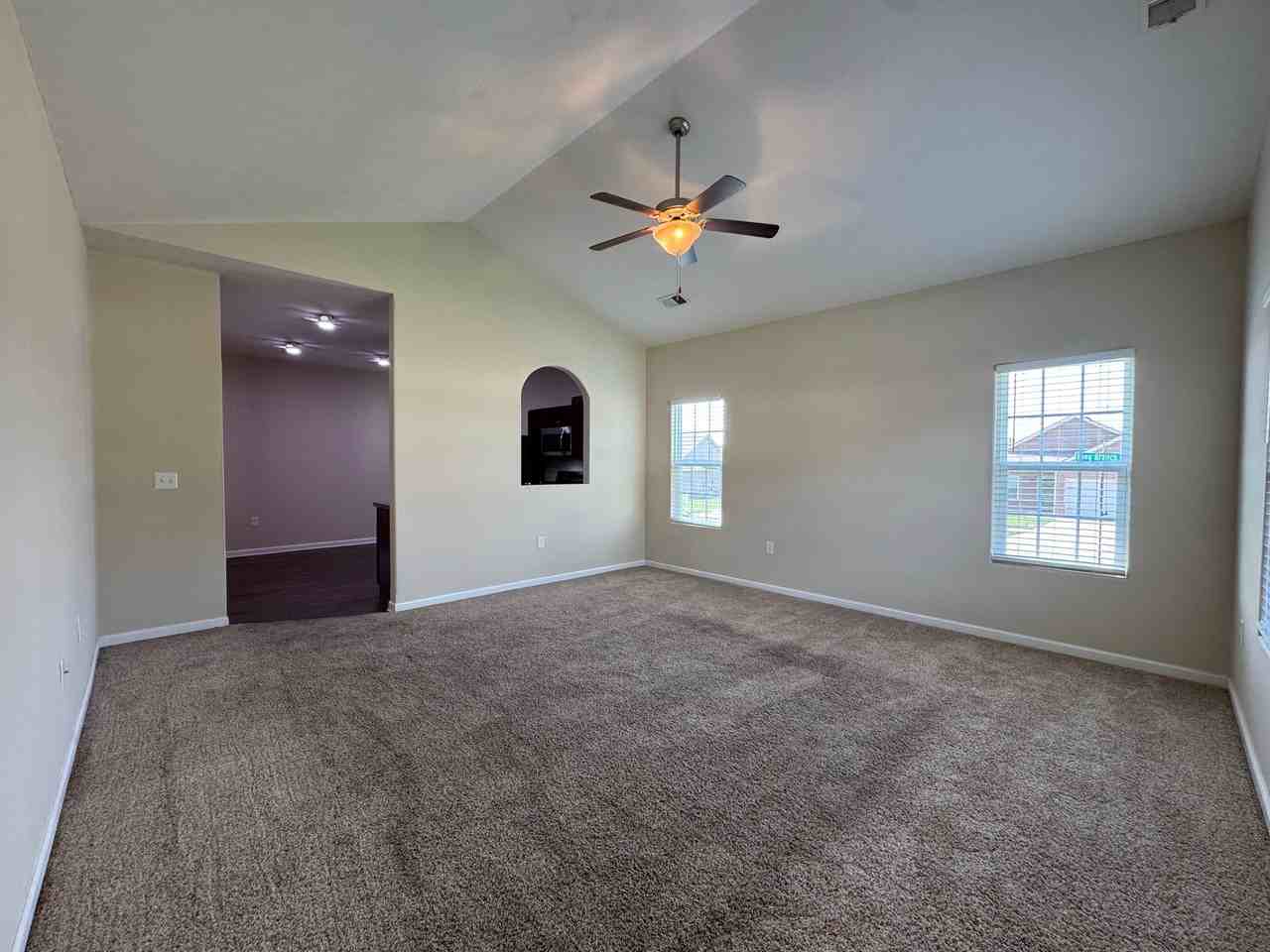 123 John Davis Dr - Photo 3 of 23