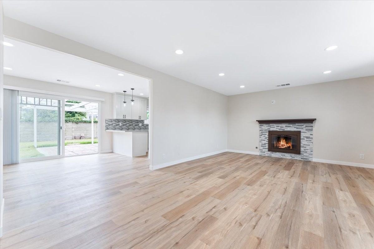16121 Fantasia Lane - Photo 2 of 32