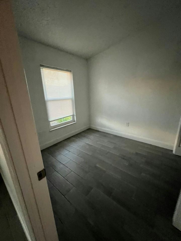 3141 Lorry Ln - Photo 4 of 7