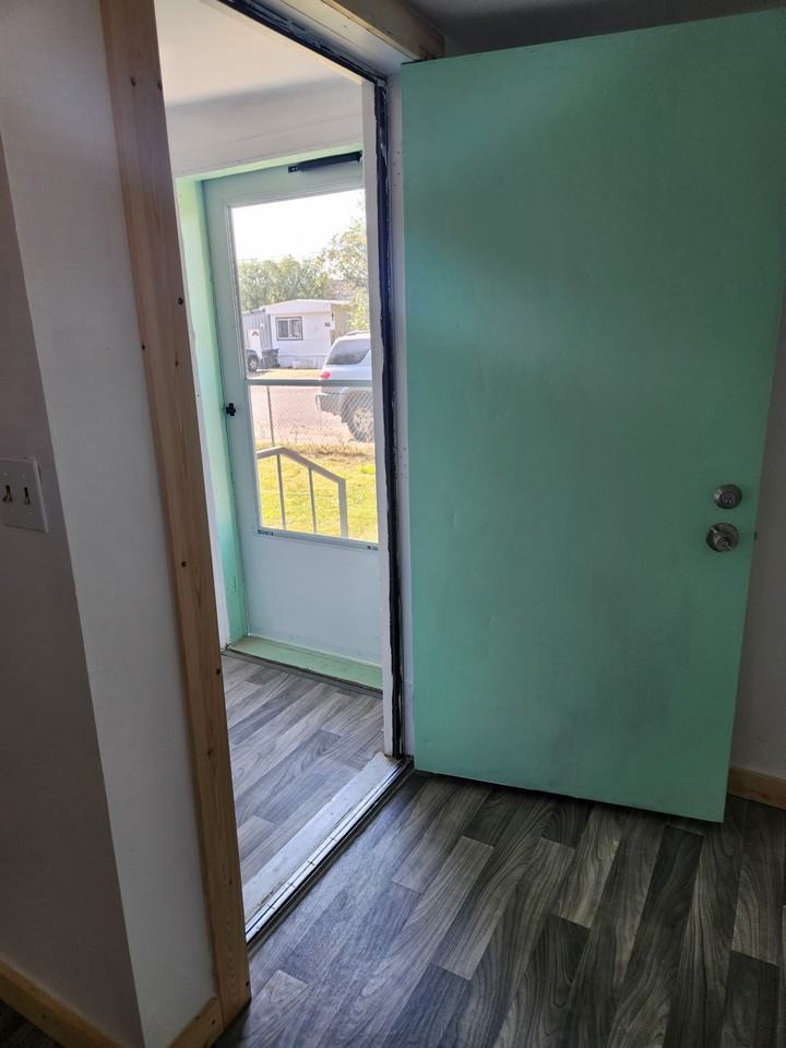 1480 Carson St - Photo 6 of 10