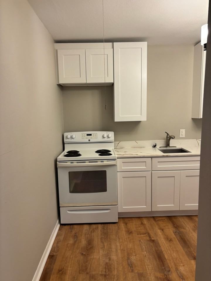 4605 Gollihar Rd #4 - Photo 5 of 9