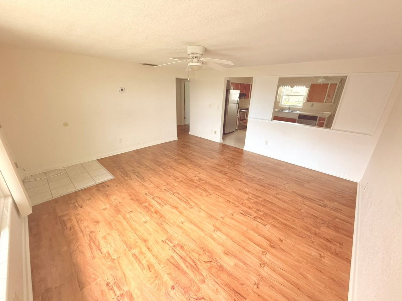 8915 Silver Lake Dr #11 - Photo 6 of 20