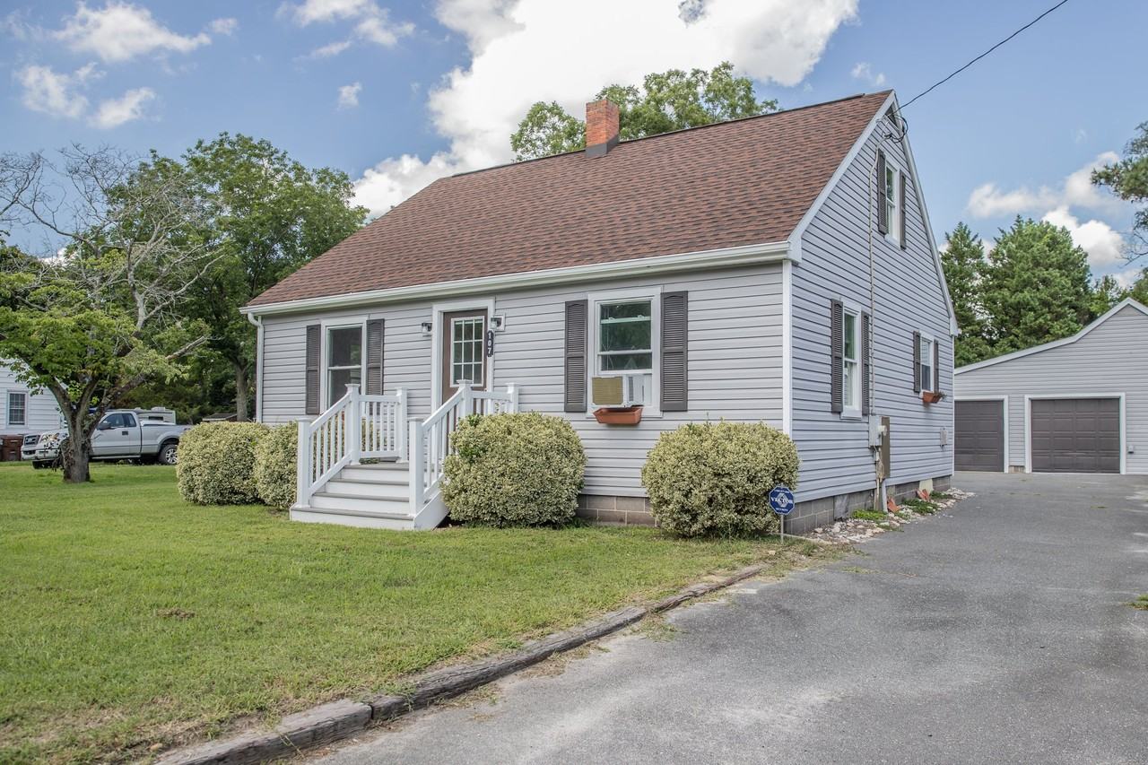 107 Staton St - Photo 3 of 16