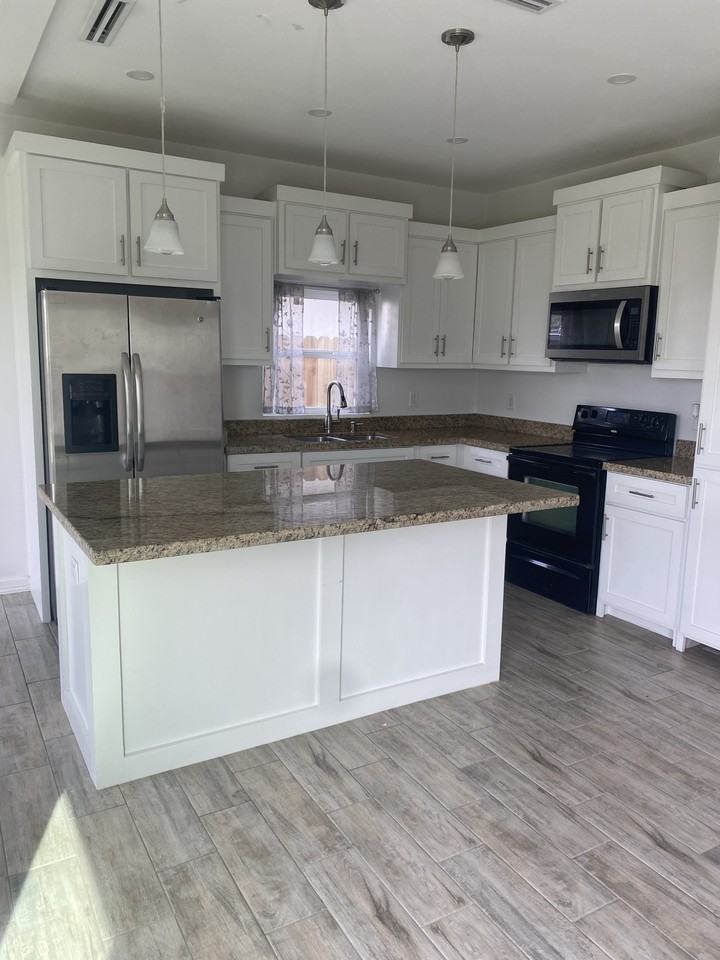 486 Frambuesa Ln #NA - Photo 4 of 17