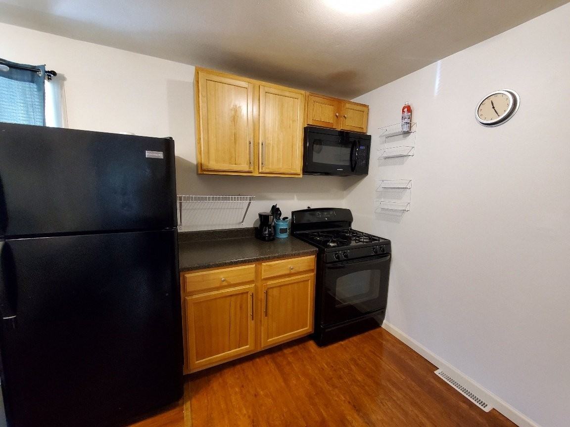 3513 Dixie Dr - Photo 2 of 12