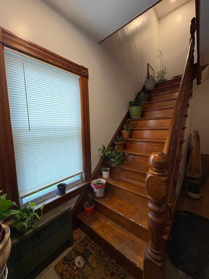 31 Laurel Ave #2 - Photo 3 of 20