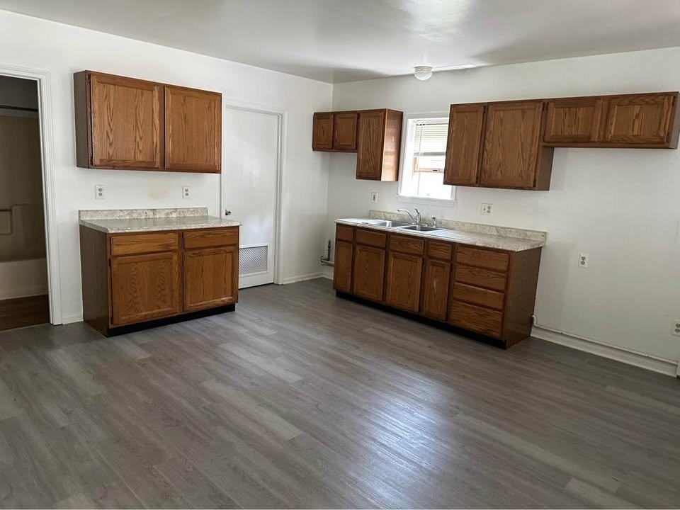 7755 Shorecliff Rd #1 - Photo 3 of 10