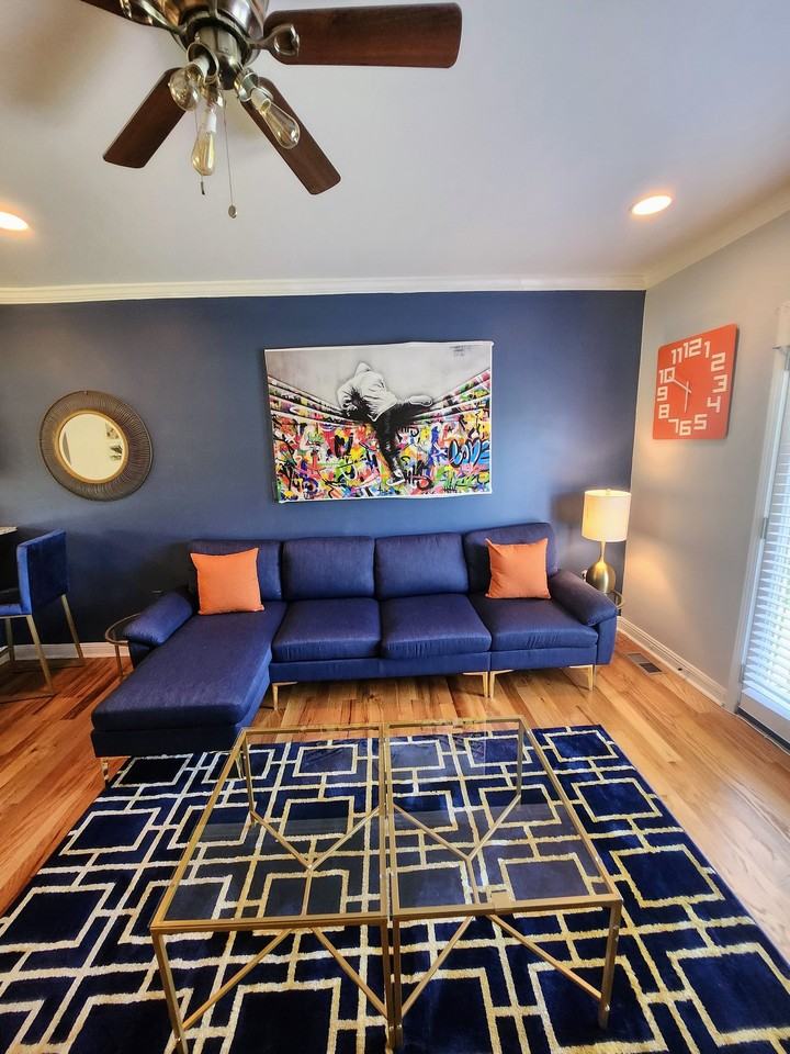 453 Windsor St Sw - Photo 5 of 20