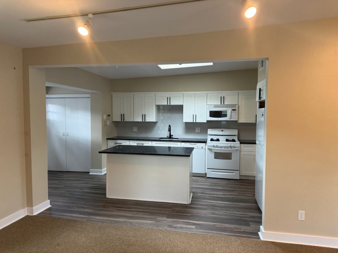 10 Museum Rd #2 - Photo 2 of 14