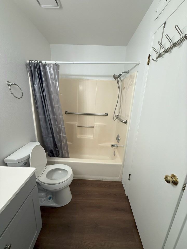 1228 E Shadow Ridge Dr #3B - Photo 3 of 20
